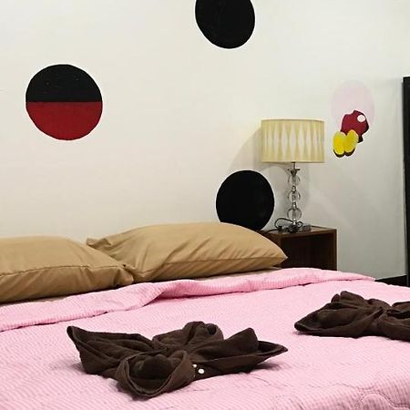 Mickey House Hotel Chiang Mai Bagian luar foto