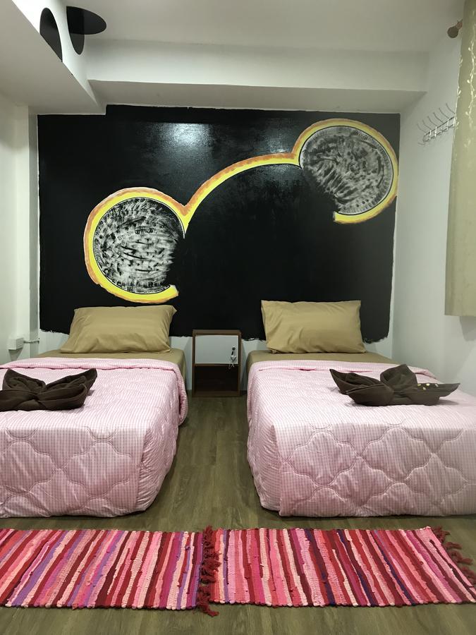 Mickey House Hotel Chiang Mai Bagian luar foto