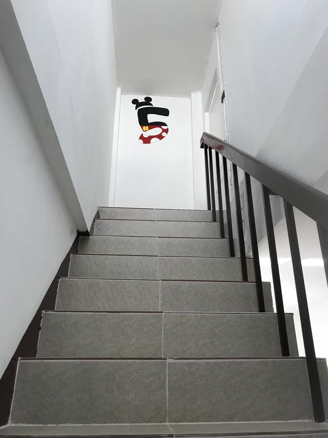 Mickey House Hotel Chiang Mai Bagian luar foto