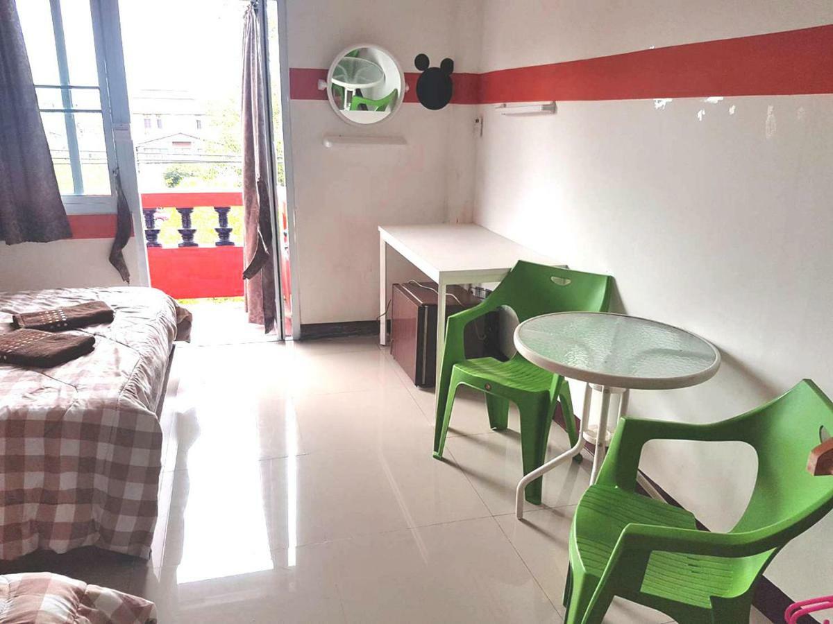 Mickey House Hotel Chiang Mai Bagian luar foto